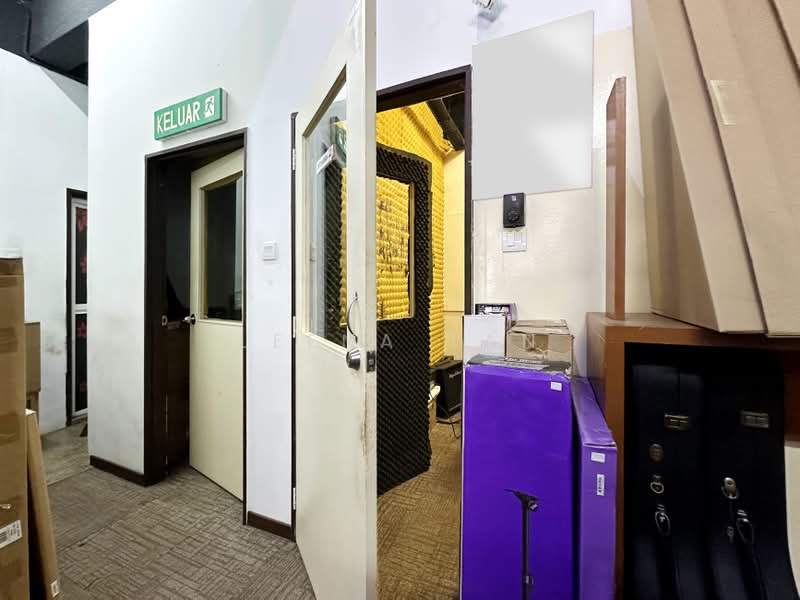 Kedai / Pejabat untuk Disewa di Taman Tun Dr Ismail (Kuala Lumpur) - Leena Tan - Interior - PropertyGuru.com.my