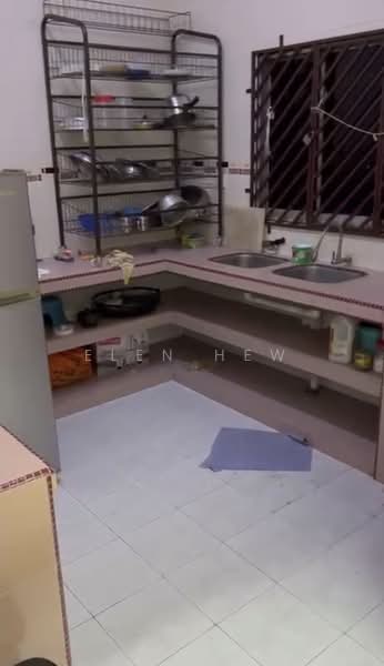 Rumah Teres 1 Tingkat untuk Dijual di Telok Panglima Garang (Selangor) - Elen Hew - PropertyGuru.com.my