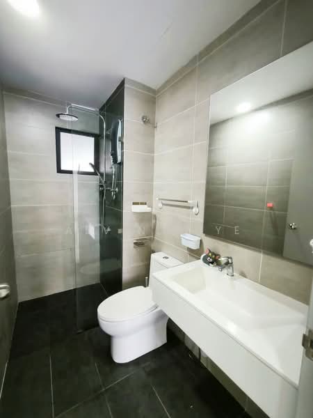 Kondominium untuk Dijual di Platinum Arena - Alvin Chye - Bathroom - PropertyGuru.com.my