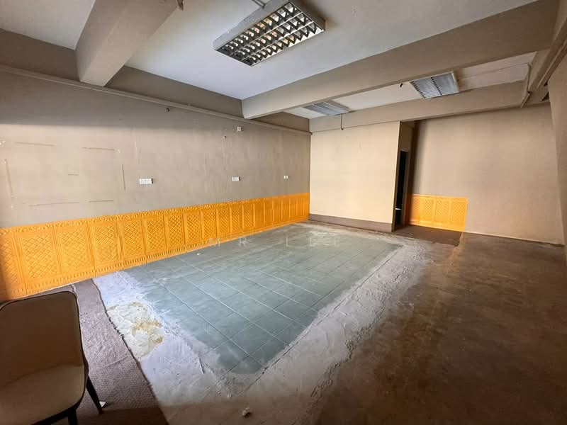 Shop for Rent in Ipoh (Perak) - Mr Lee - Interior - PropertyGuru.com.my