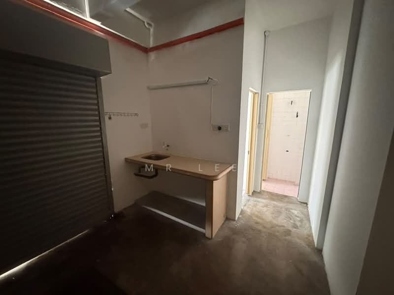 Shop for Rent in Ipoh (Perak) - Mr Lee - Interior - PropertyGuru.com.my