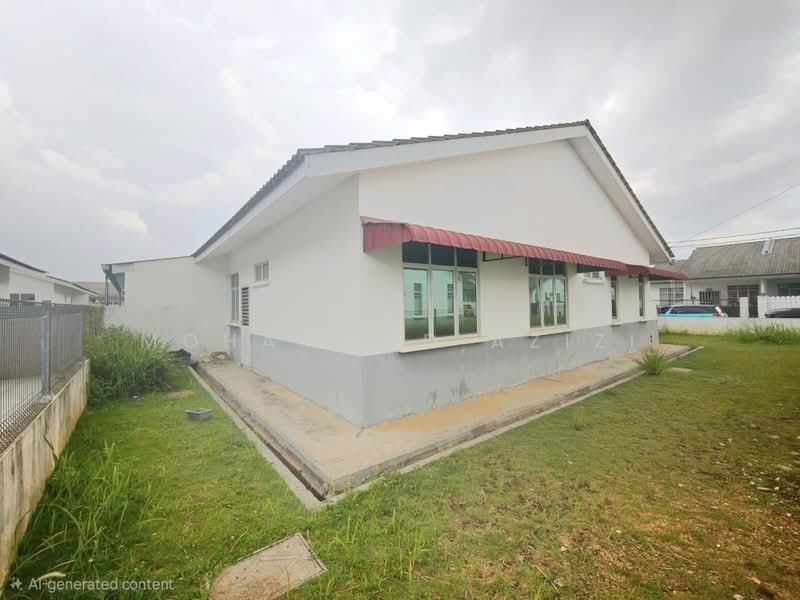 Semi-Detached House for Sale in Perumahan Rakyat Gambang Makmur (Kuantan) - Mohammad Azizi - PropertyGuru.com.my