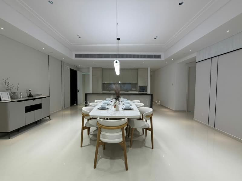 Servis Apartment untuk Disewa di Crown Residences @ Pavilion Damansara Heights - Jovie Lim - Dining Room - PropertyGuru.com.my