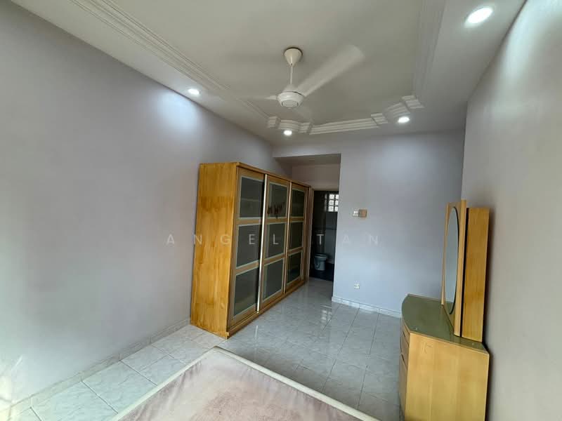 Apartment for Rent at Sri Pinang Apartment - Angel Tan - Bedroom - PropertyGuru.com.my