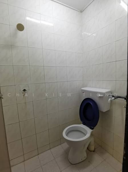 Terraced House for Sale in Indera Mahkota 2 (Kuantan) - Chai Kiew Tiong - Bathroom - PropertyGuru.com.my