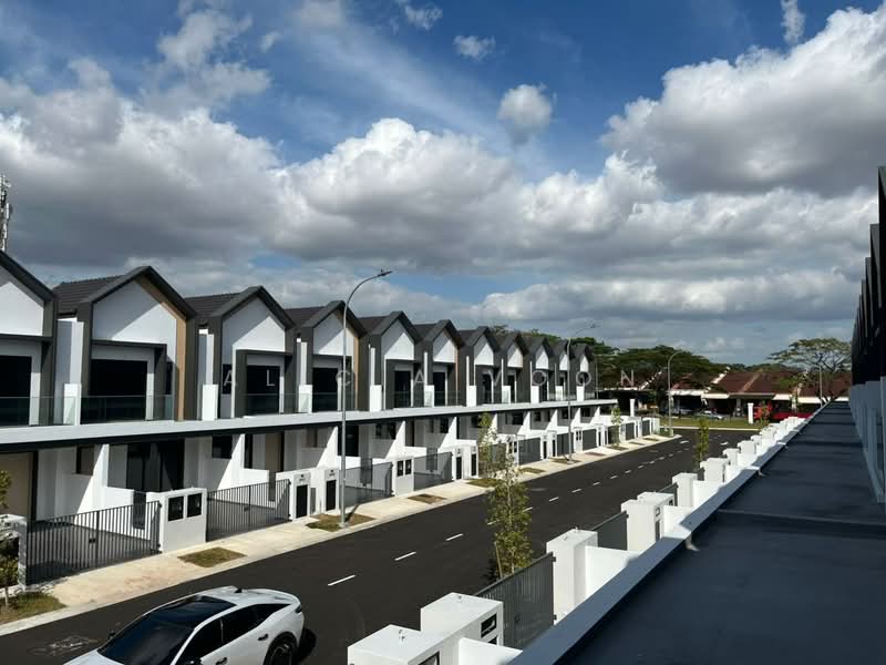 Rumah Teres 2-Tingkat untuk Dijual di Bandar Dato Onn (Tebrau) - Alicia Voon - Exterior - PropertyGuru.com.my