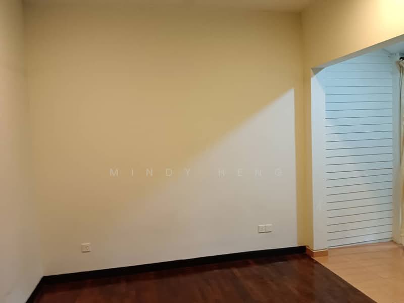 Rumah Teres 2 Tingkat untuk Dijual di Leisure Farm (Gelang Patah) - Mindy Heng - PropertyGuru.com.my