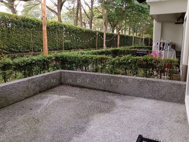 Rumah Teres 2 Tingkat untuk Dijual di Leisure Farm (Gelang Patah) - Mindy Heng - PropertyGuru.com.my