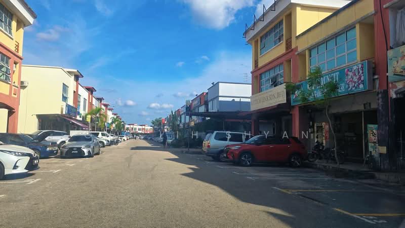 Kedai / Pejabat untuk Dijual di Taman Daya (Johor Bahru) - Ong Lih Shyan - Exterior - PropertyGuru.com.my