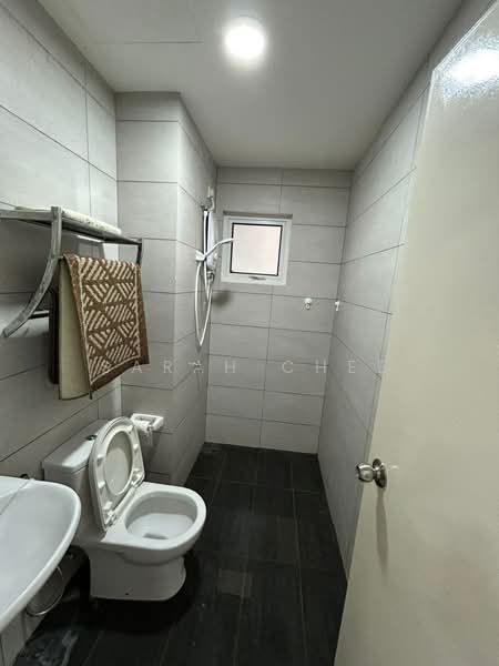 Servis Apartment untuk Disewa di Residensi Rimbun @ Canopy Hills - Sarah Chee - Bathroom - PropertyGuru.com.my