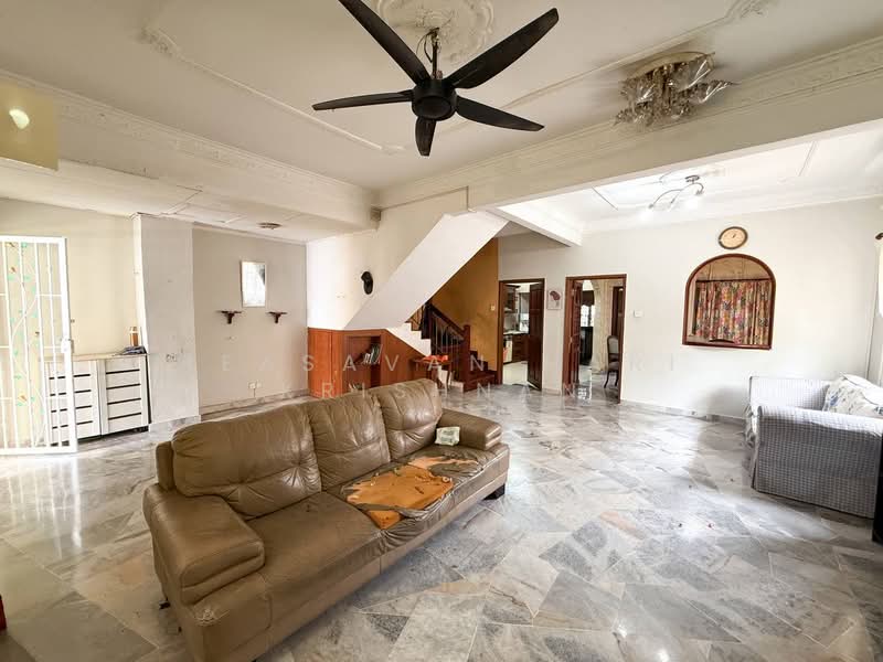 Rumah Teres 2 Tingkat untuk Dijual di Cheras (Selangor) - Keasavan Hari Krishnan - Living Room - PropertyGuru.com.my