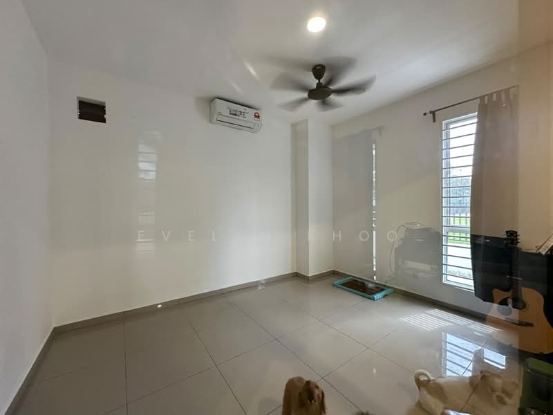 2-storey Terraced House for Sale in Bandar Tasik Puteri (Rawang) - Evelyn Khoo - Room - PropertyGuru.com.my