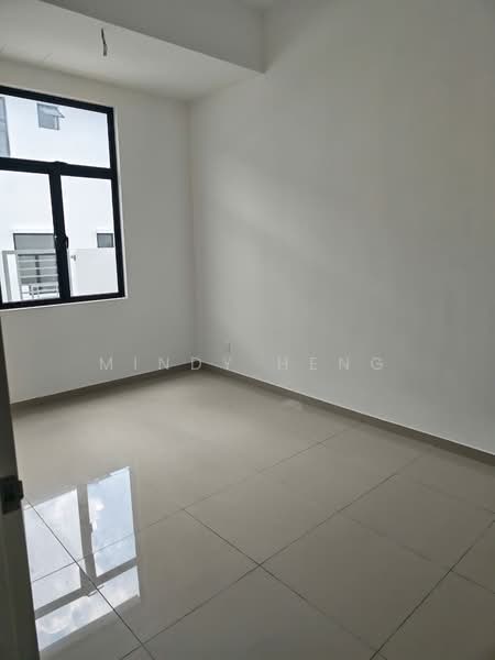 Rumah Teres 2 Tingkat untuk Dijual di Ulu Tiram (Johor) - Mindy Heng - PropertyGuru.com.my