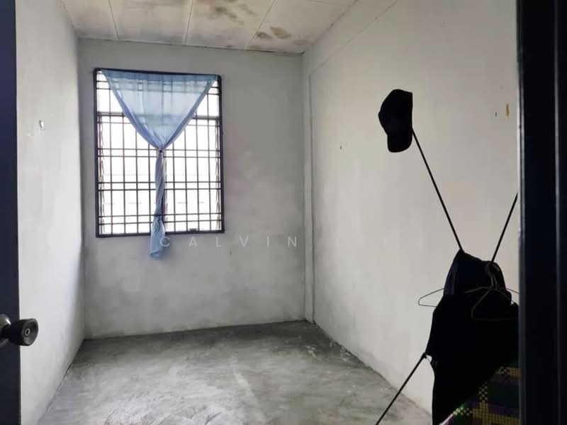 Flat for Sale at Taman Tan Sri Yaacob - Calvin Lee - PropertyGuru.com.my