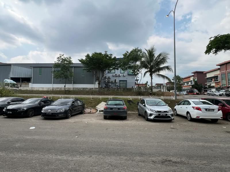 Kedai / Pejabat untuk Dijual di Kempas Lama (Johor Bahru) - Ong Lih Shyan - Exterior - PropertyGuru.com.my