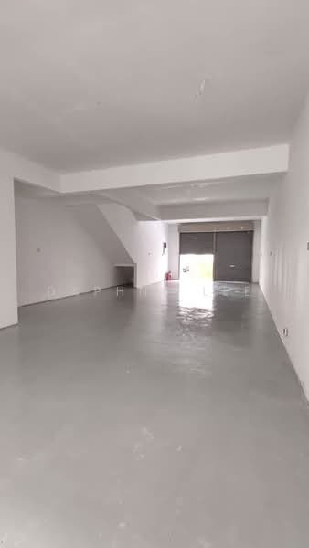 Shop / Office for Rent in Taman Mount Austin (Tebrau) - Daphne Lee - Interior - PropertyGuru.com.my
