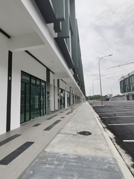 Shop / Office for Rent in Bandar Baru Permas Jaya (Permas Jaya) - Amy Lee - Exterior - PropertyGuru.com.my