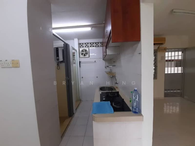 Flat for Sale at Green Garden - Bryan H'ng - Kitchen - PropertyGuru.com.my