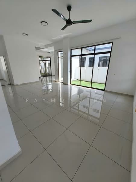 2-storey Terraced House for Sale in Eco Grandeur (Puncak Alam) - Raymond Ng - Living Room - PropertyGuru.com.my