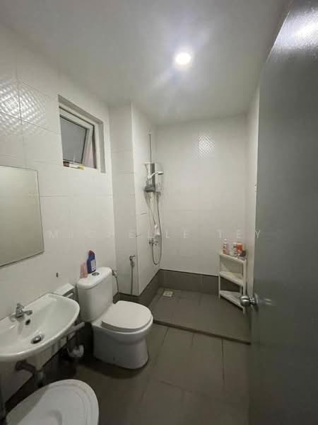 Service Residence for Sale at Seasons Amara Larkin - Michelle Tey - PropertyGuru.com.my