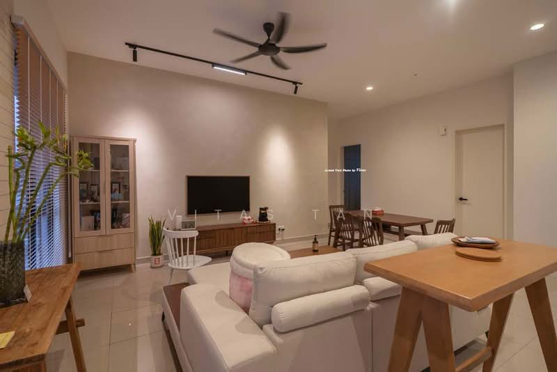 Townhouse for Rent in Eco Ardence (Setia Alam) - Vitas Tan - Living Room - PropertyGuru.com.my