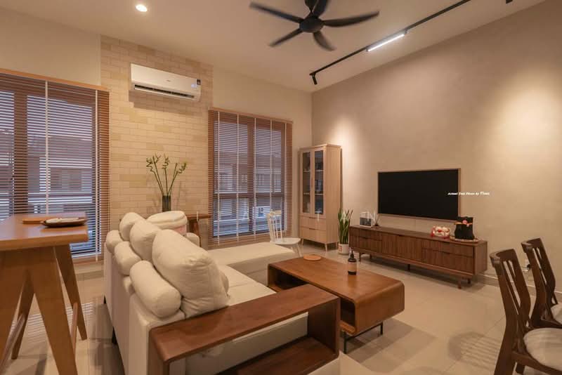 Townhouse for Rent in Eco Ardence (Setia Alam) - Vitas Tan - Living Room - PropertyGuru.com.my