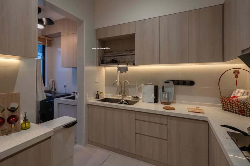 Townhouse for Rent in Eco Ardence (Setia Alam) - Vitas Tan - Kitchen - PropertyGuru.com.my
