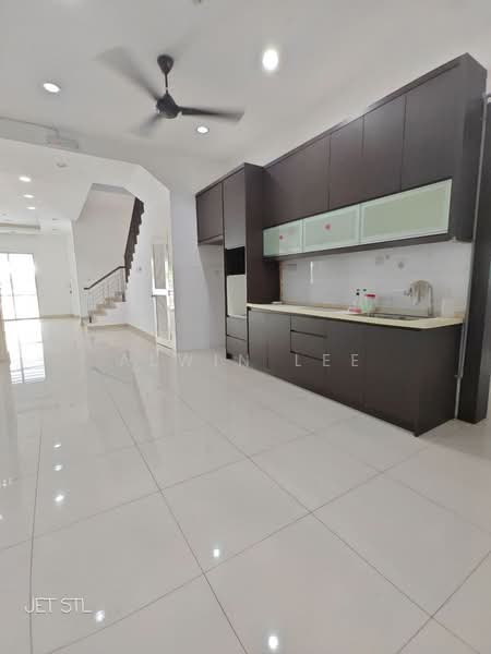 Rumah Kluster untuk Dijual di Setia Alam (Selangor) - Alwin Lee - Kitchen - PropertyGuru.com.my