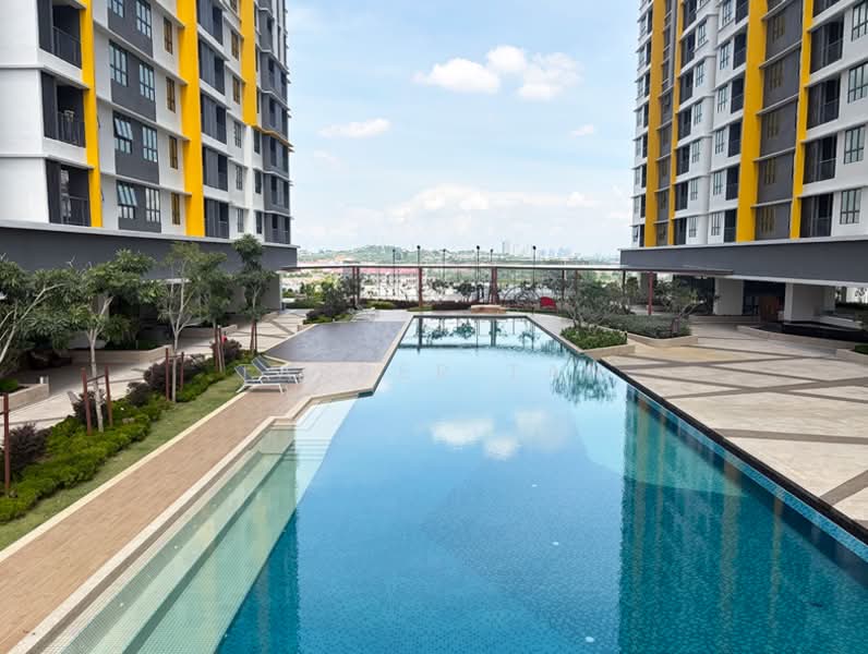 Kediaman Servis untuk Disewa di Parkland Residence @ Kajang 2 - Tabber Tan - Exterior - PropertyGuru.com.my