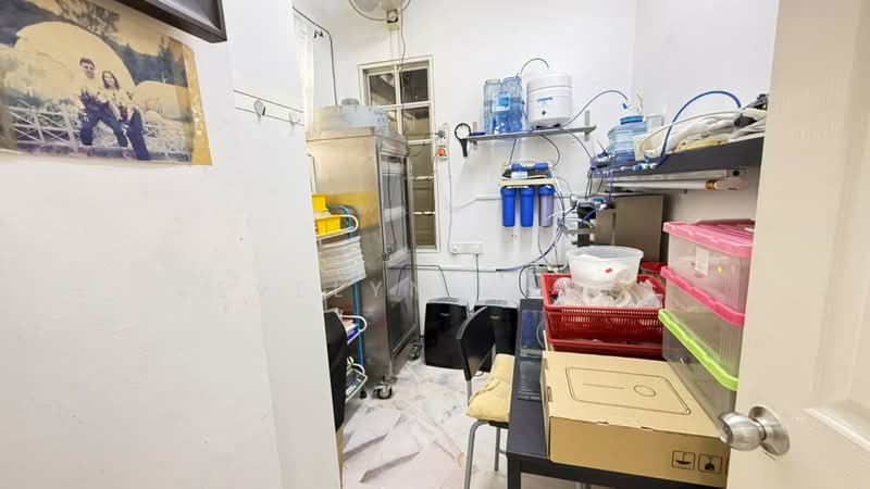 Rumah Banglo untuk Dijual di Kota Emerald (Rawang) - Evelyn Khoo - Kitchen - PropertyGuru.com.my