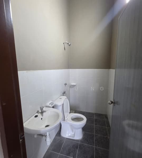 2-storey Terraced House for Sale in Taman Pulai Mutiara (Iskandar Puteri (Nusajaya)) - Xiuxiu Ng - Bathroom - PropertyGuru.com.my