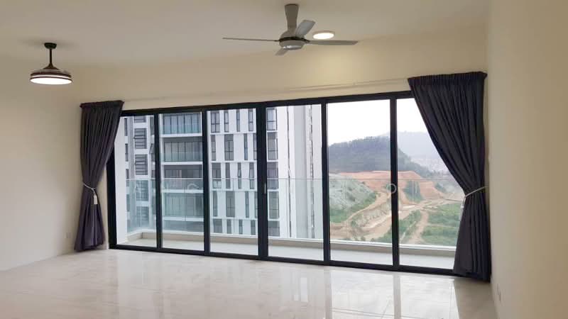 Kondominium untuk Dijual di Windows on The Park - Angeline Ooi - Balcony - PropertyGuru.com.my