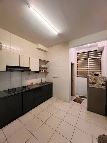 Servis Apartment untuk Dijual di Sky Gardens Residences - Michelle Tey - PropertyGuru.com.my