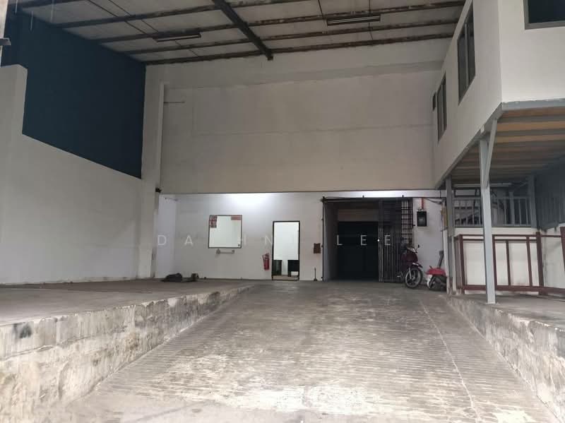 Factory for Rent in Taman Desa Jaya (Johor Bahru) - Daphne Lee - Interior - PropertyGuru.com.my