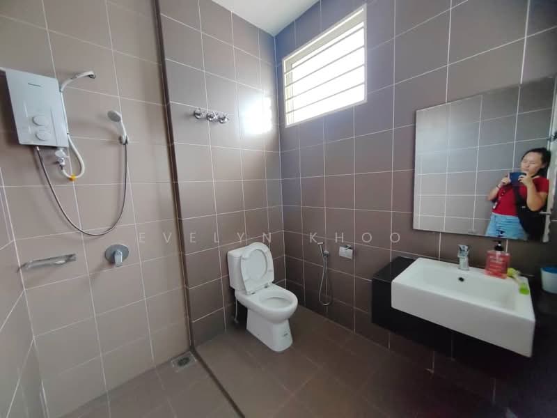 Semi-Detached House for Rent in M Residence (Rawang) - Evelyn Khoo - Bathroom - PropertyGuru.com.my