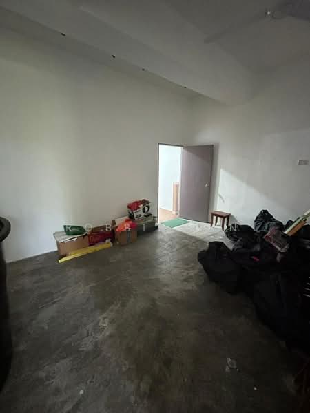 Shop for Rent in Skudai (Johor) - Robbie Tan - Interior - PropertyGuru.com.my