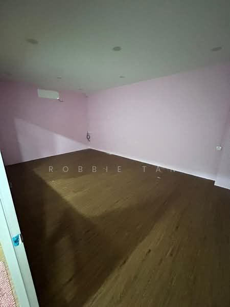 Shop for Rent in Skudai (Johor) - Robbie Tan - Interior - PropertyGuru.com.my