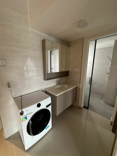 Servis Apartment untuk Disewa di Baron Residence @ Lake City - Alex Goh - Bathroom - PropertyGuru.com.my
