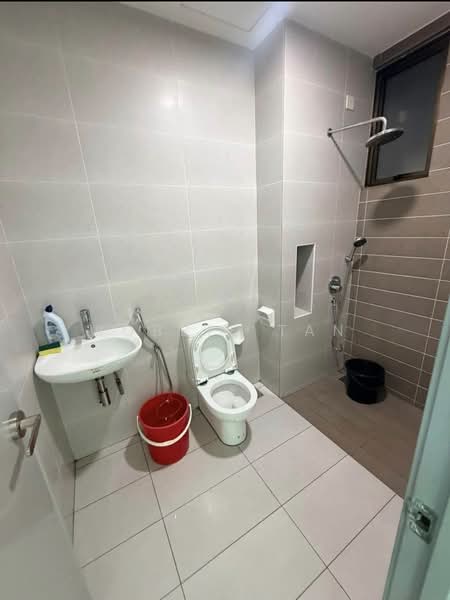 Condominium for Rent at PARC Regency (Residensi Masai) - Robbie Tan - Bathroom - PropertyGuru.com.my