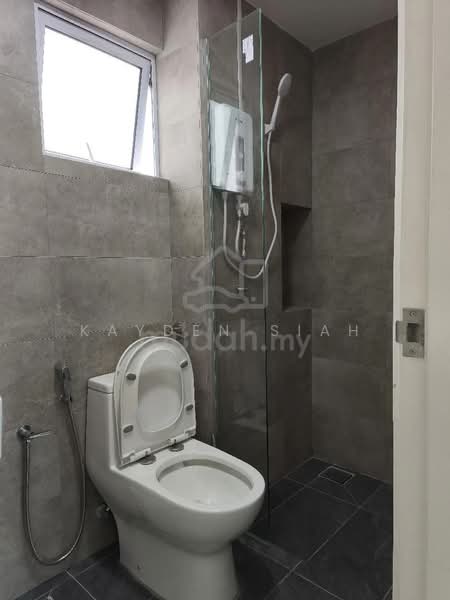 Service Residence for Rent at Mesahill - Kayden Siah - Bathroom - PropertyGuru.com.my