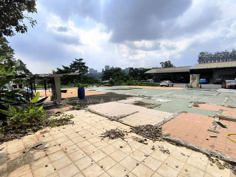 Commercial Land for Sale in Taman Tun Dr Ismail (Kuala Lumpur) - Hazwan Hilmi - Exterior - PropertyGuru.com.my