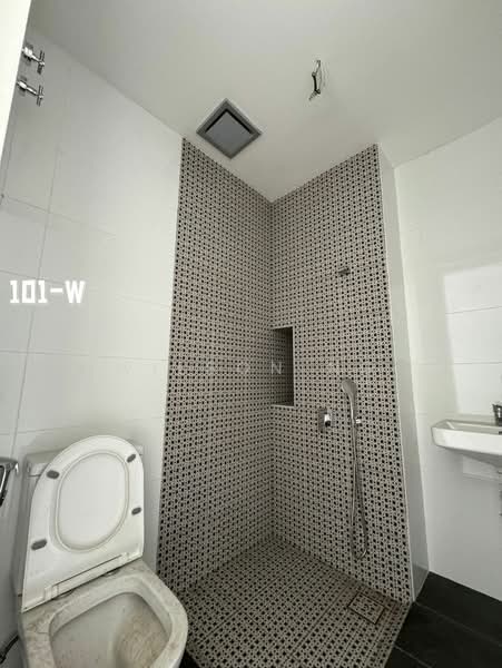 Rumah Teres 2-Tingkat untuk Dijual di Setia Alam (Selangor) - Wilson Ng - Bathroom - PropertyGuru.com.my