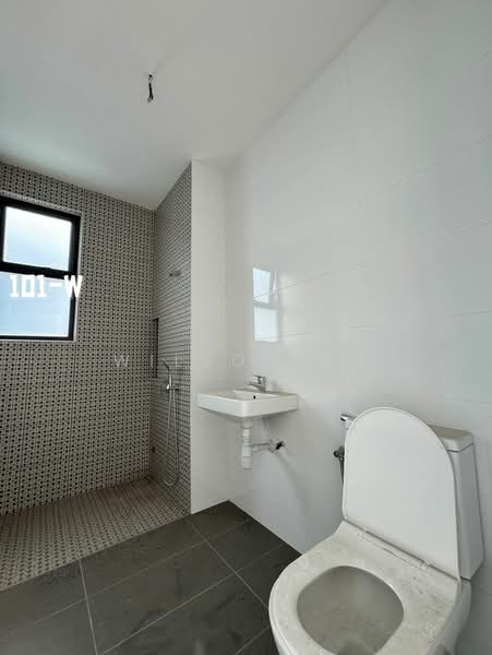 Rumah Teres 2-Tingkat untuk Dijual di Setia Alam (Selangor) - Wilson Ng - Bathroom - PropertyGuru.com.my