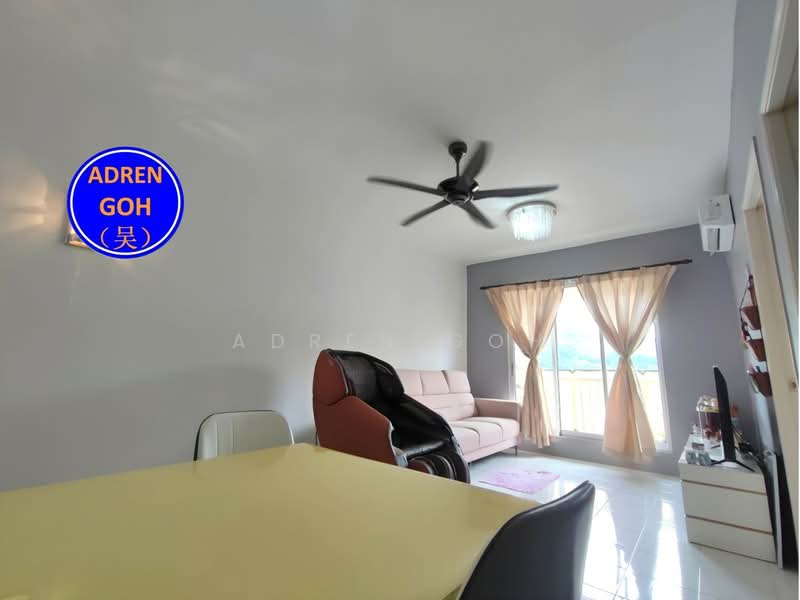 Pangsapuri untuk Dijual di Relau Vista Apartment - Adren Goh - Living Room - PropertyGuru.com.my