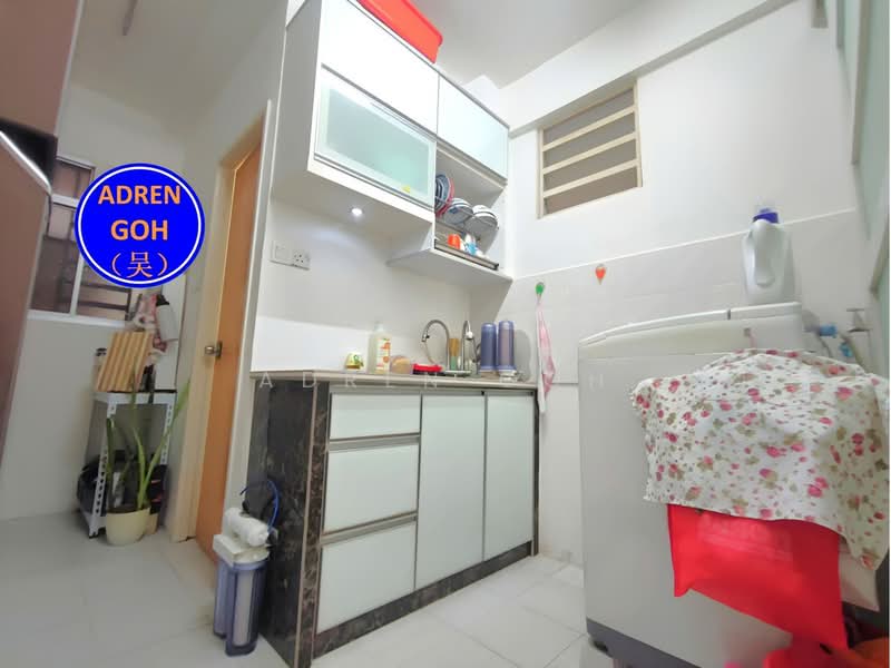 Pangsapuri untuk Dijual di Relau Vista Apartment - Adren Goh - Kitchen - PropertyGuru.com.my