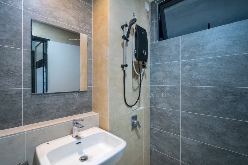 Service Residence for Rent at Setia City Residences - Vitas Tan - Bathroom - PropertyGuru.com.my