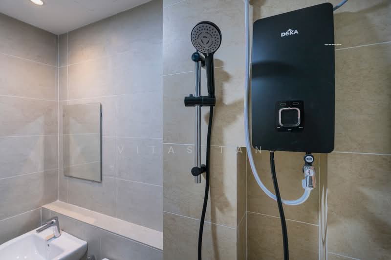 Service Residence for Rent at Setia City Residences - Vitas Tan - Bathroom - PropertyGuru.com.my