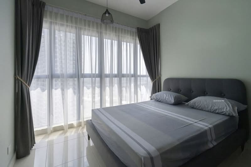 Kediaman Servis untuk Disewa di Setia City Residences - Vitas Tan - Bedroom - PropertyGuru.com.my