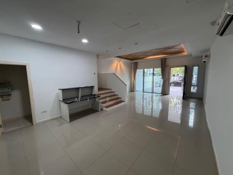 Rumah Teres 3 Tingkat untuk Dijual di Taman Setapak Jaya (Setapak) - Mike Yap - Living Room - PropertyGuru.com.my