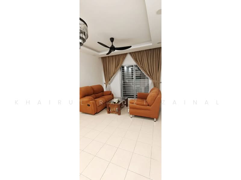 Pangsapuri untuk Disewa di Serunai - Khairul Radzi Zainal - Living Room - PropertyGuru.com.my